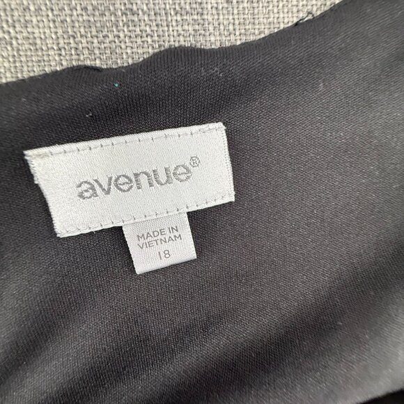 Avenue Shift Dress  Cold Shoulder Plus18 Floral Stretchy - Picture 3 of 12